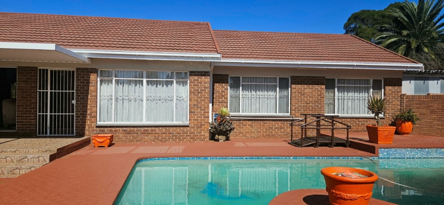 3 Bedroom Property for Sale in Fichardt Park Free State